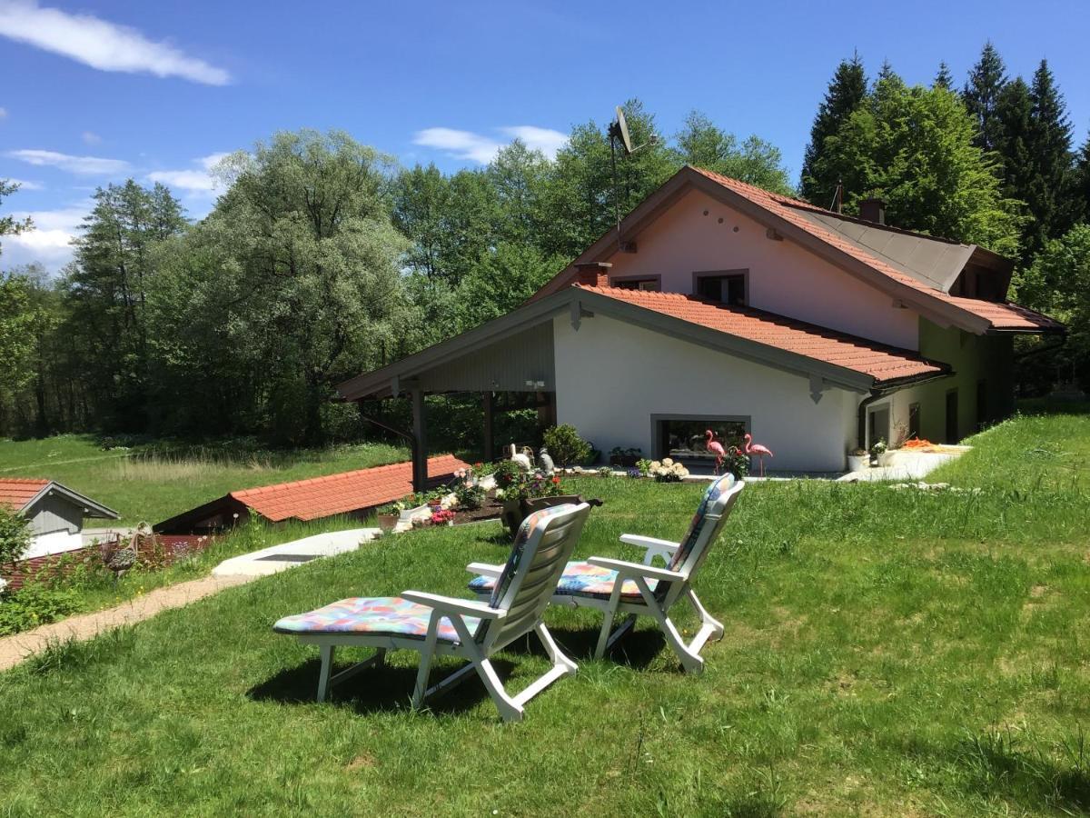 Апартаменти Haus Manuela Фельден-ам-Вертерзе Екстер'єр фото